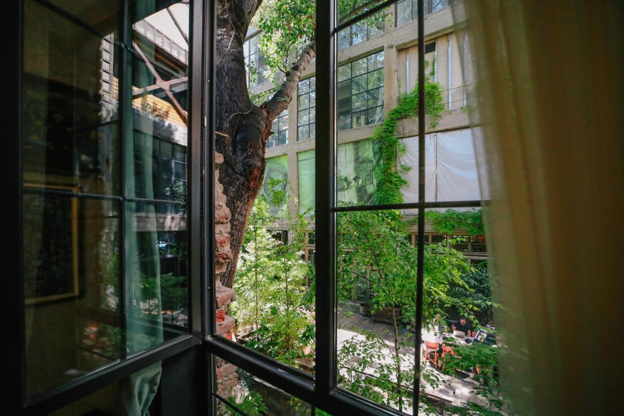 Old Vera Tbilisi Bagian luar foto